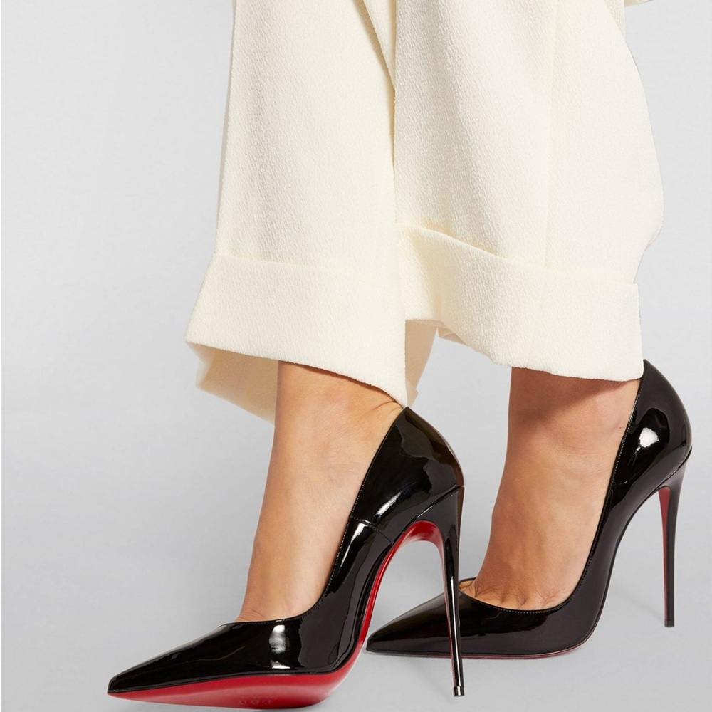 Christian Louboutin “So Kate” heels size 40 1/2